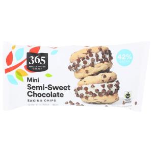 image365 by Whole Foods Market Mini SemiSweet Chocolate Baking Chips 12 Ounce12 Ounce Pack of 1